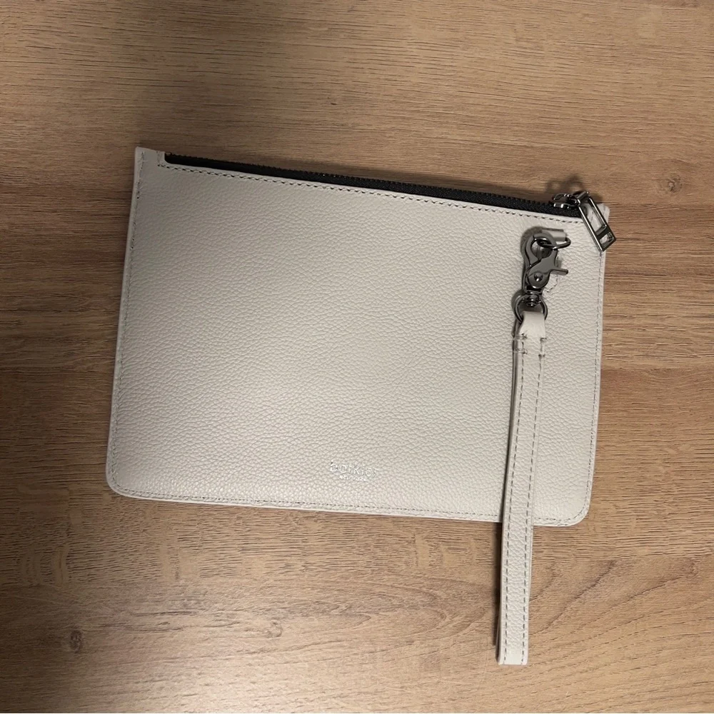 Botkier Cobble Hill Large Pouch in Dove NWT